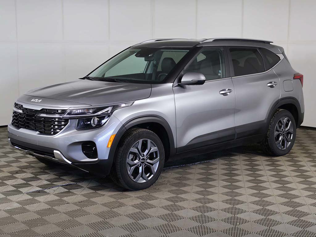 Used 2024 Kia Seltos S AWD/4WD image 8