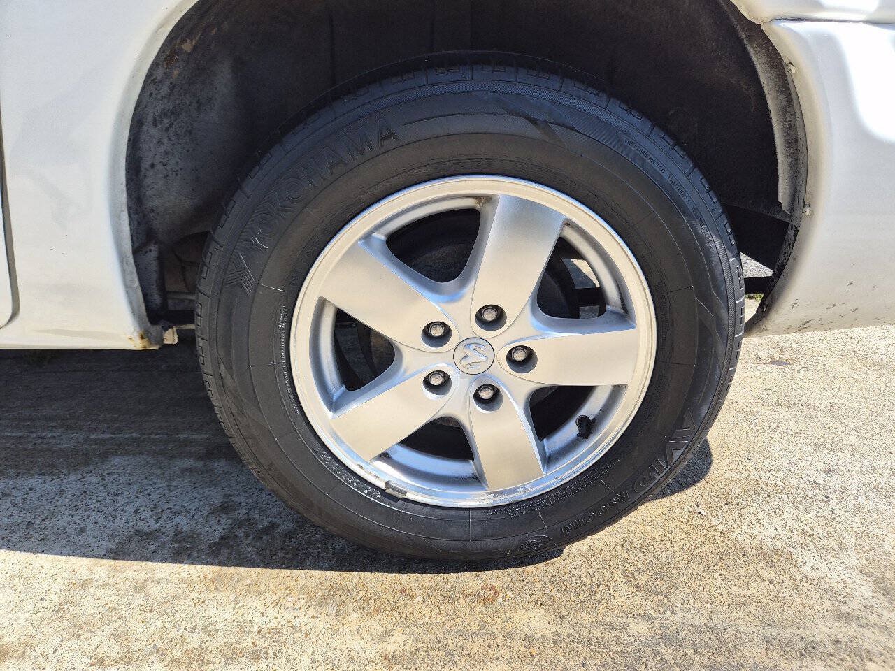 Used 2007 Dodge Caravan SXT w/ Popular Equipment Group I FWD image 20