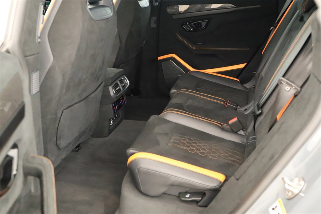 Used 2024 Lamborghini Urus Performante image 28