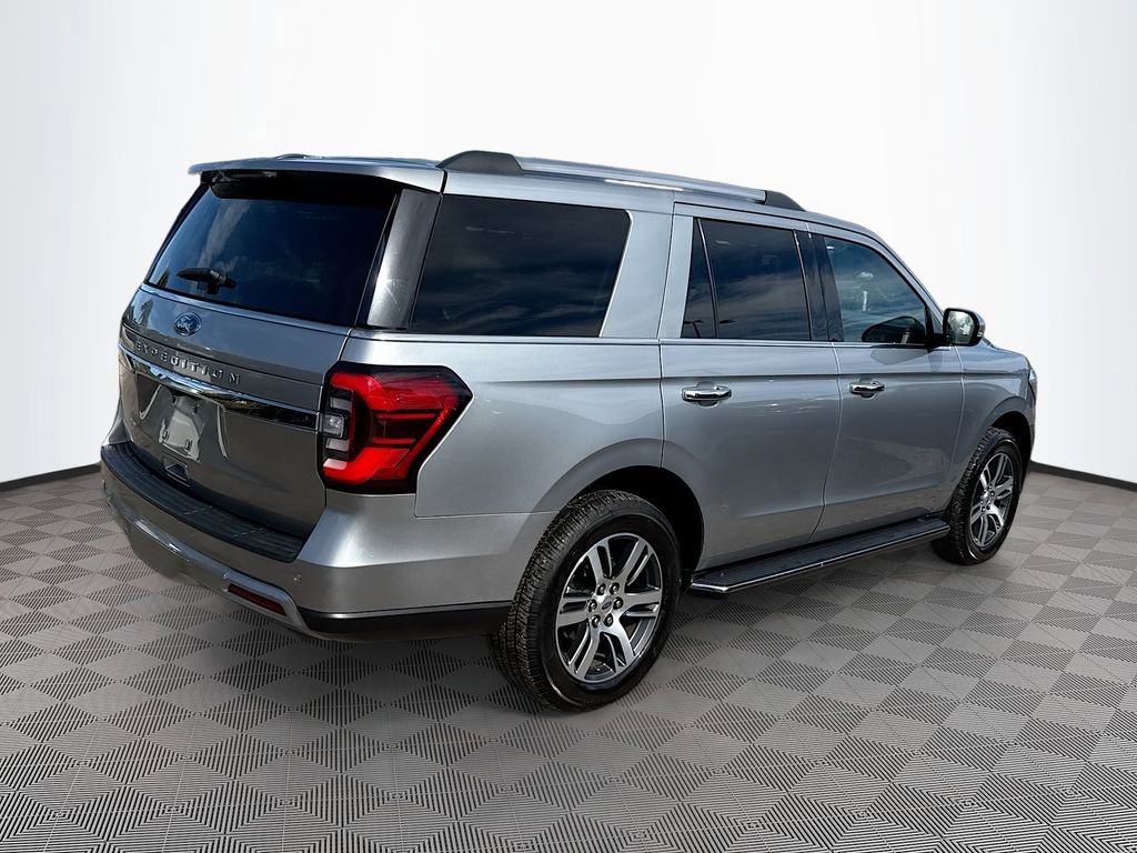 Used 2023 Ford Expedition Limited AWD/4WD image 6