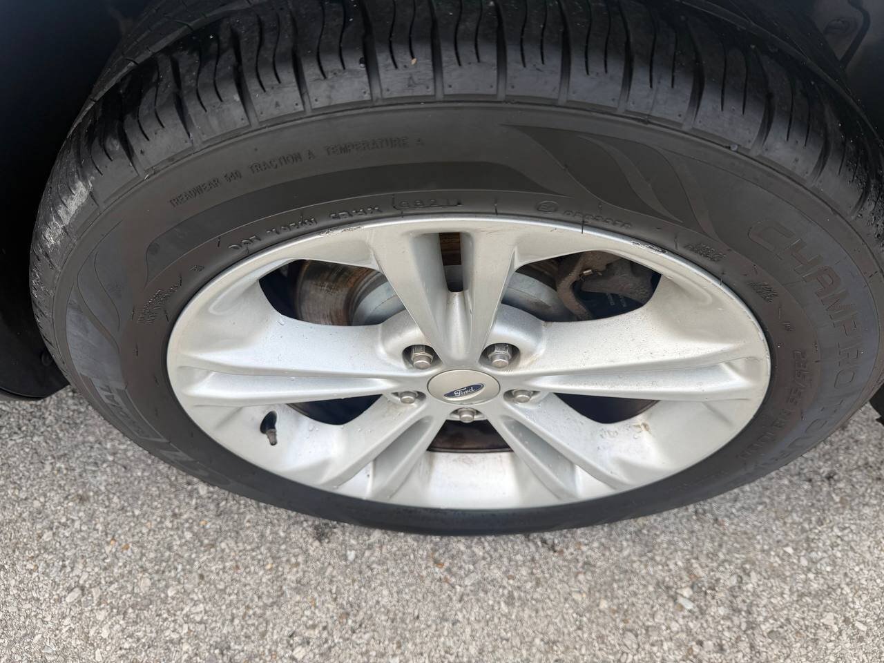 Used 2014 Ford Taurus SEL AWD/4WD image 36