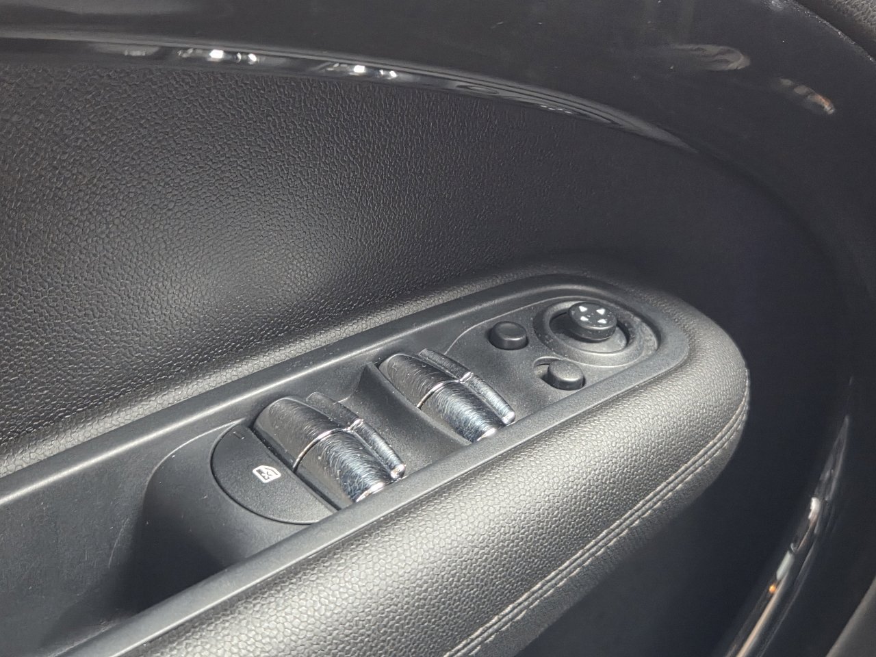 Used 2015 MINI Cooper Countryman S image 29