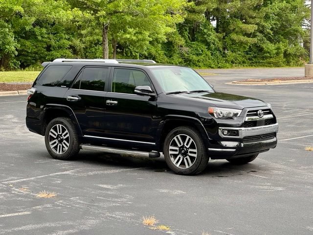 Used 2024 Toyota 4Runner Limited AWD/4WD image 10