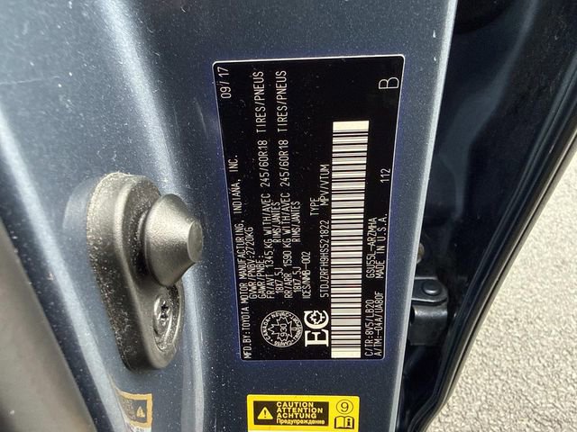 Used 2017 Toyota Highlander XLE image 30