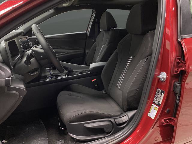 New 2026 Hyundai Elantra SEL Sport w/ Cargo Package image 4