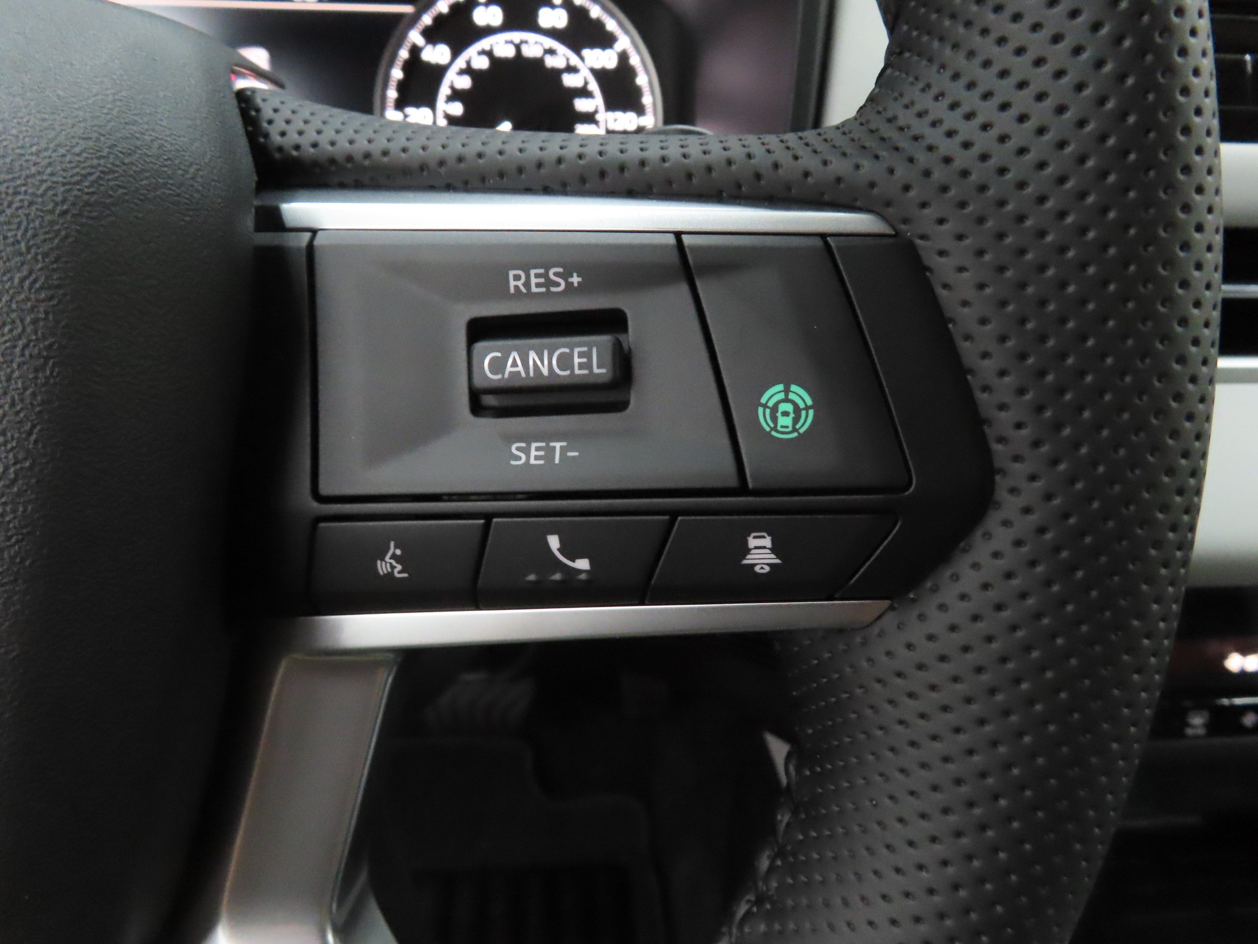 New 2026 Mitsubishi Outlander SE FWD image 13