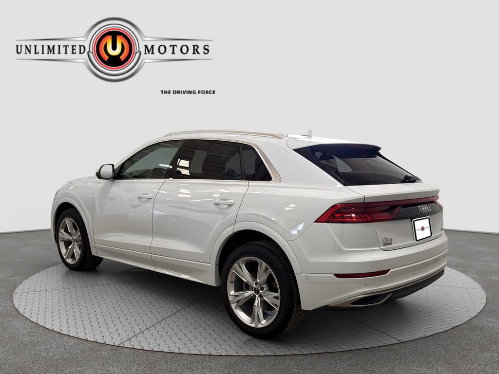 Used 2023 Audi Q8 Premium w/ Convenience Package AWD/4WD image 2