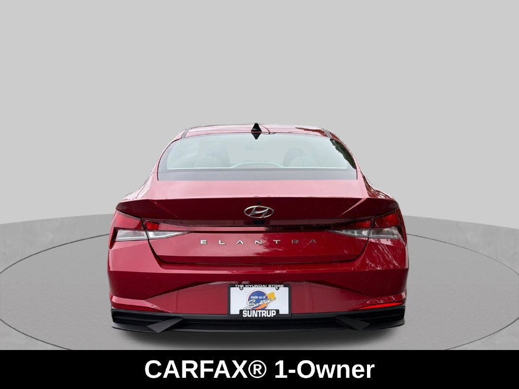 Used 2023 Hyundai Elantra SEL FWD image 4