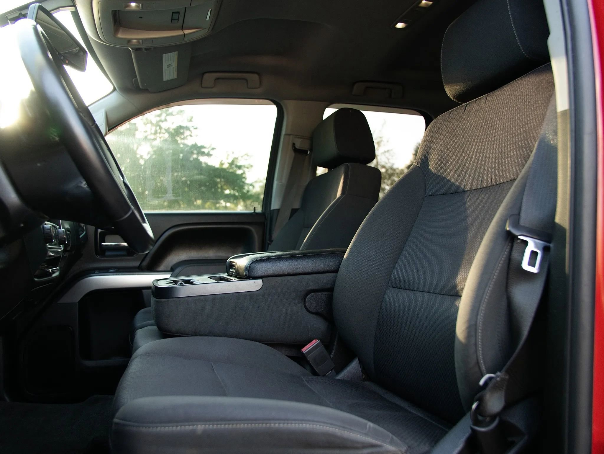 Used 2014 Chevrolet Silverado 1500 LT image 24