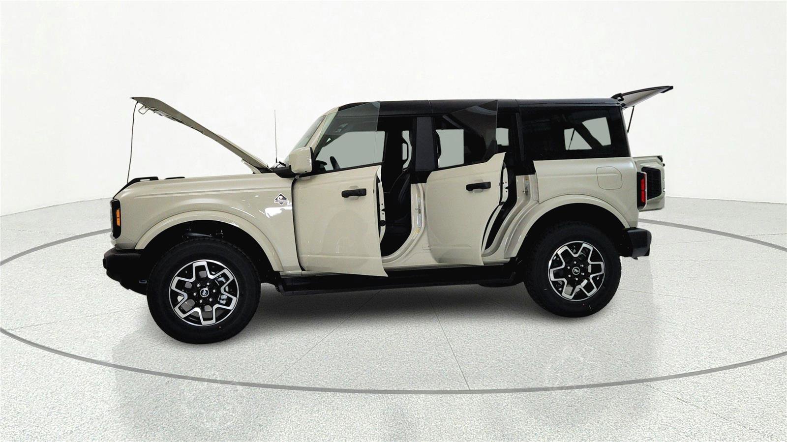 New 2026 Ford Bronco Outer Banks image 34