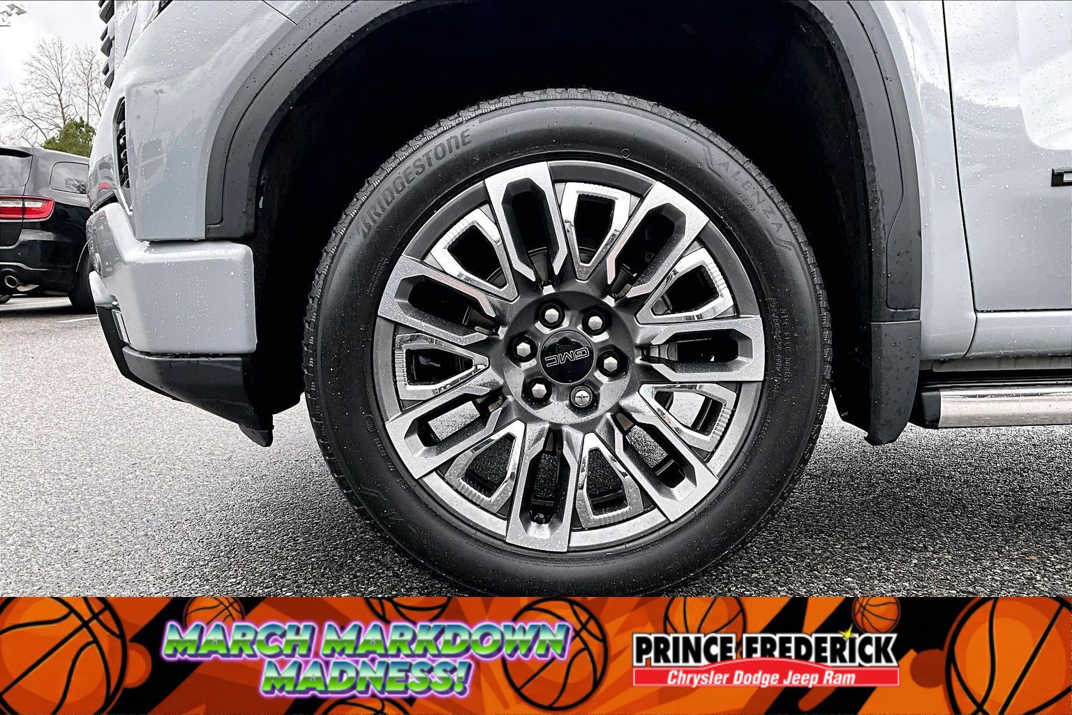 Used 2025 GMC Sierra 1500 Denali Ultimate image 8