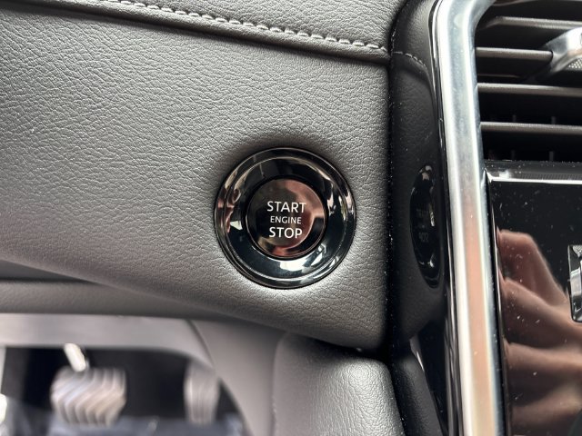 Certified 2026 Nissan Armada SL w/ Captain's Chari Seat Package AWD/4WD image 27
