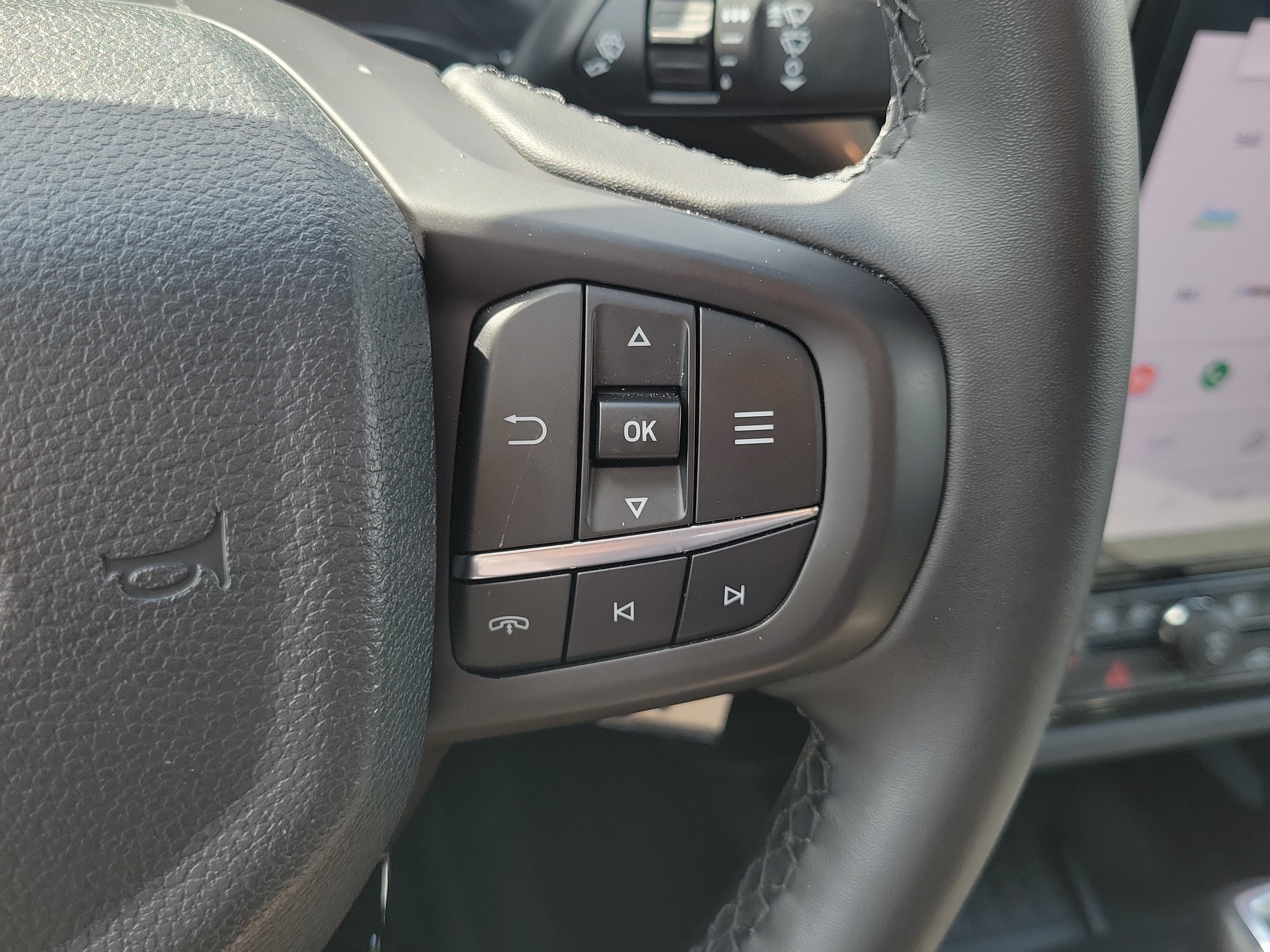 Certified 2025 Ford Ranger XLT w/ Equipment Group 301A High AWD/4WD image 23