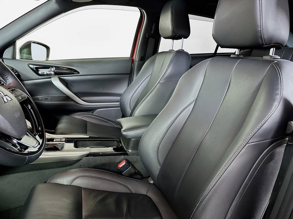 Used 2022 Mitsubishi Eclipse Cross AWD image 8