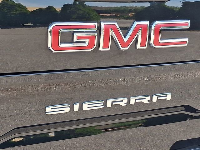 Used 2023 GMC Sierra 1500 SLT w/ SLT Premium Package AWD/4WD image 30