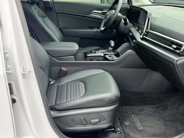 Used 2025 Kia Sportage SX FWD image 25