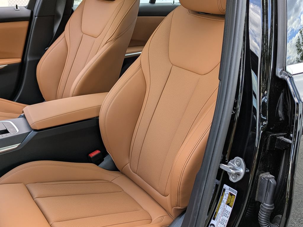 New 2026 BMW 330i xDrive Sedan AWD/4WD image 13