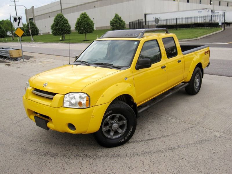 Used 2004 Nissan Frontier XE w/ (PWR) XE Pwr Pkg AWD/4WD image 4