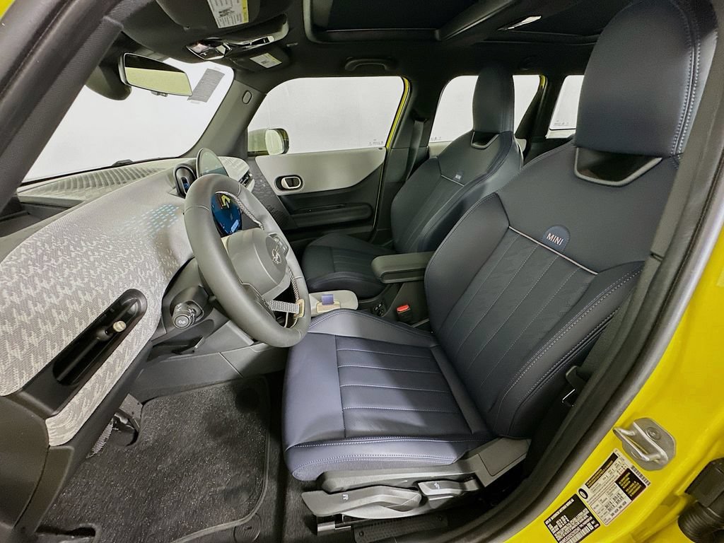 Certified 2025 MINI Cooper S FWD image 16