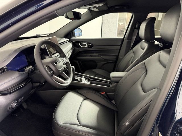 New 2026 Jeep Compass Limited AWD/4WD image 13