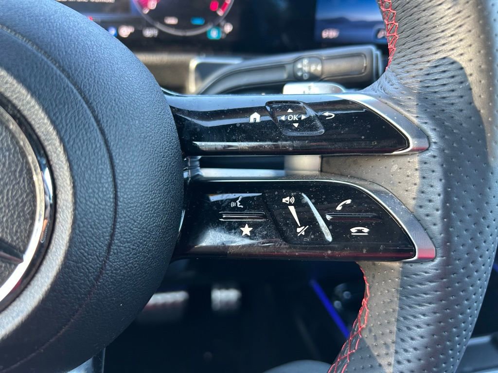 Used 2024 Mercedes-Benz GLB 250 image 18