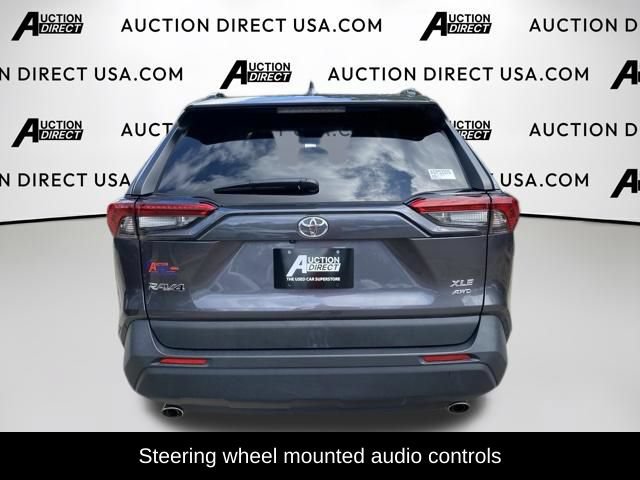 Used 2024 Toyota RAV4 XLE AWD/4WD image 5