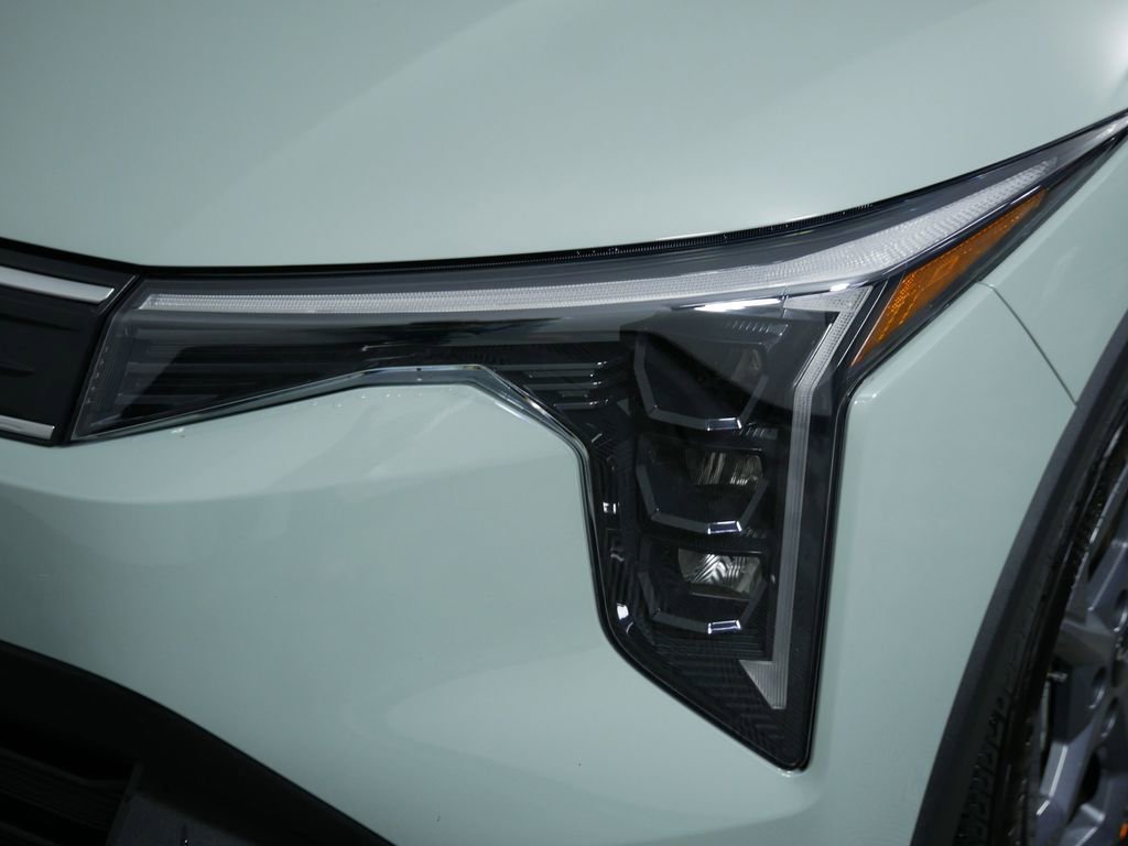 Certified 2025 Kia K4 FWD image 14