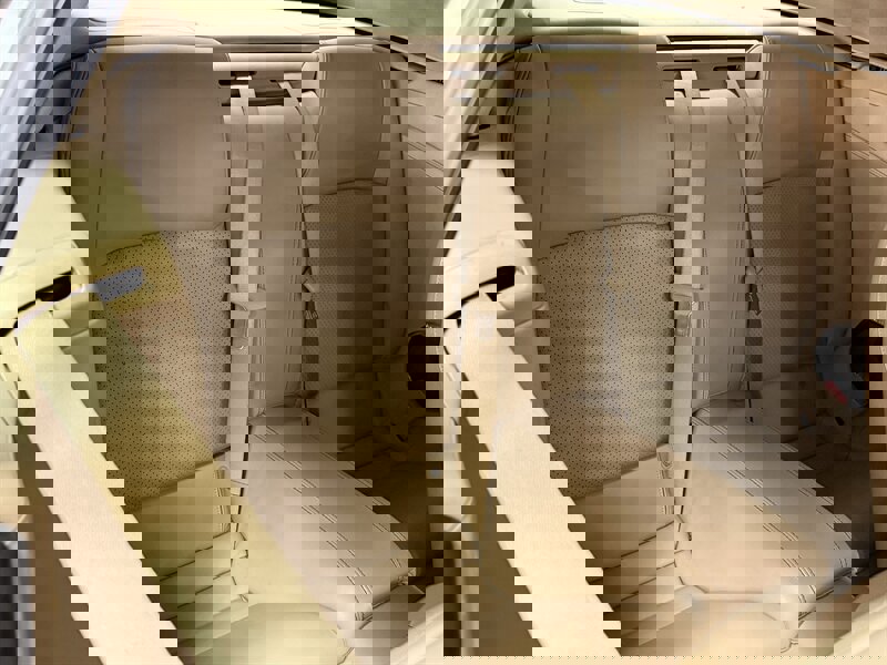 Used 2011 Jaguar XK Convertible image 32