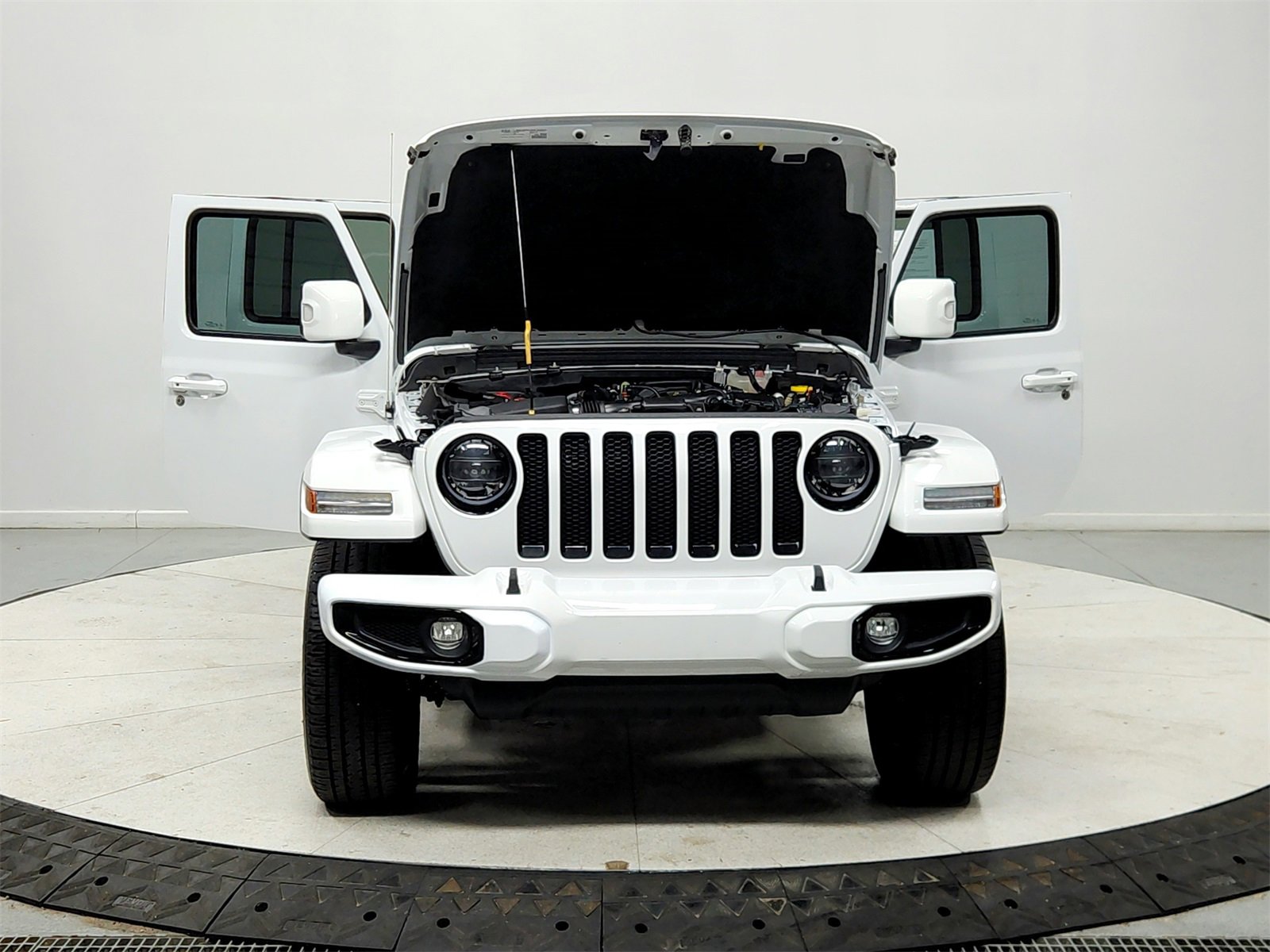 Used 2023 Jeep Wrangler Altitude image 10