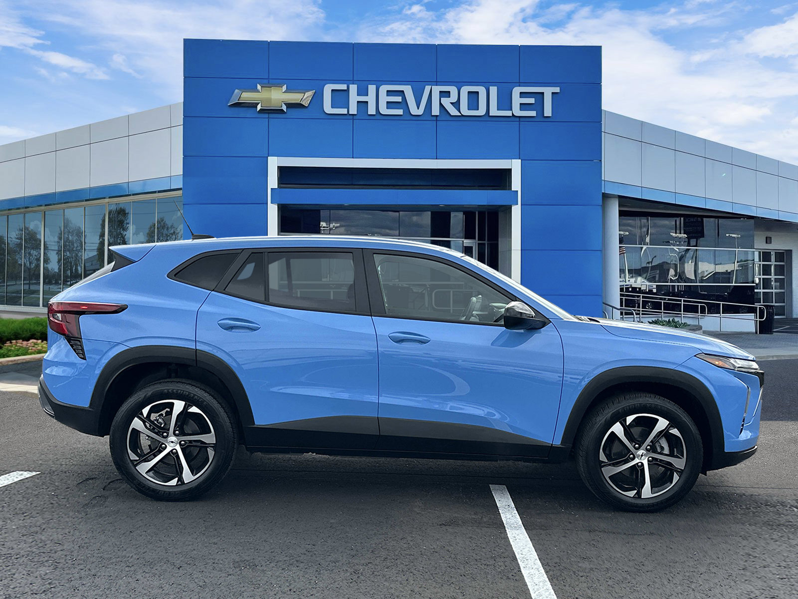 Certified 2024 Chevrolet Trax RS w/ Driver Confidence Package FWD image 5