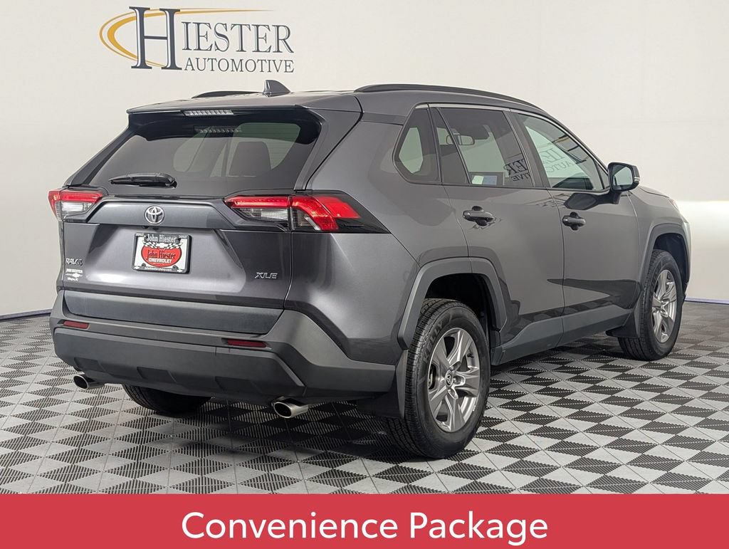 Used 2024 Toyota RAV4 XLE w/ Convenience Package FWD image 7