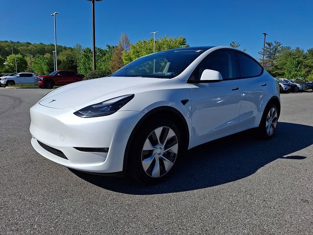 Used 2023 Tesla Model Y Long Range AWD/4WD image 3