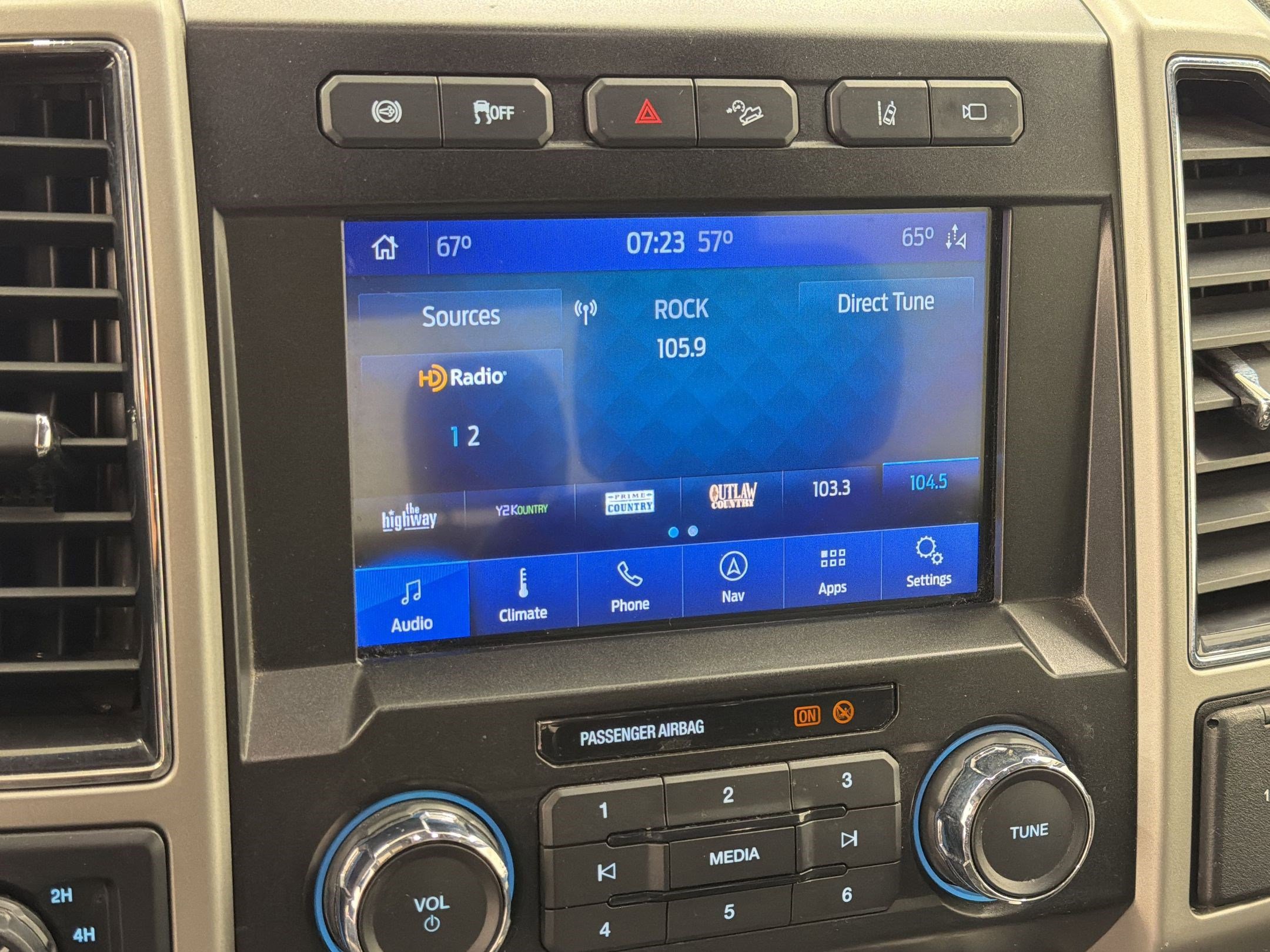 Used 2020 Ford F250 Lariat w/ Lariat Ultimate Package AWD/4WD image 21