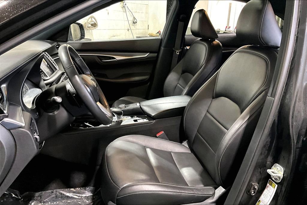 Certified 2022 INFINITI QX55 Luxe w/ Cargo Package image 15