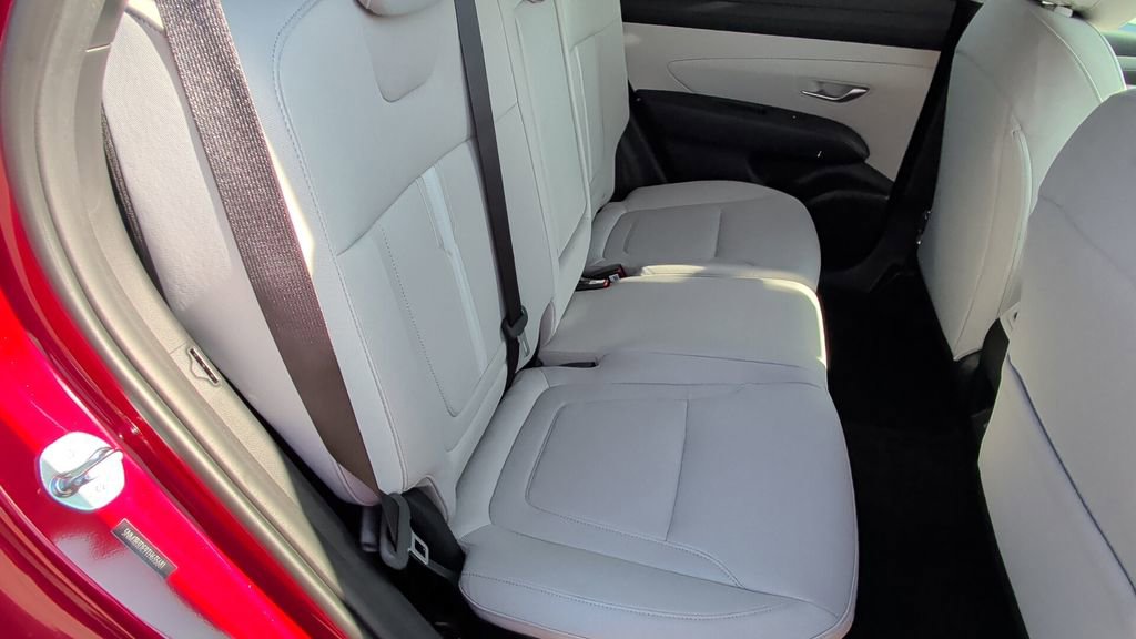 New 2026 Hyundai Tucson SEL image 15