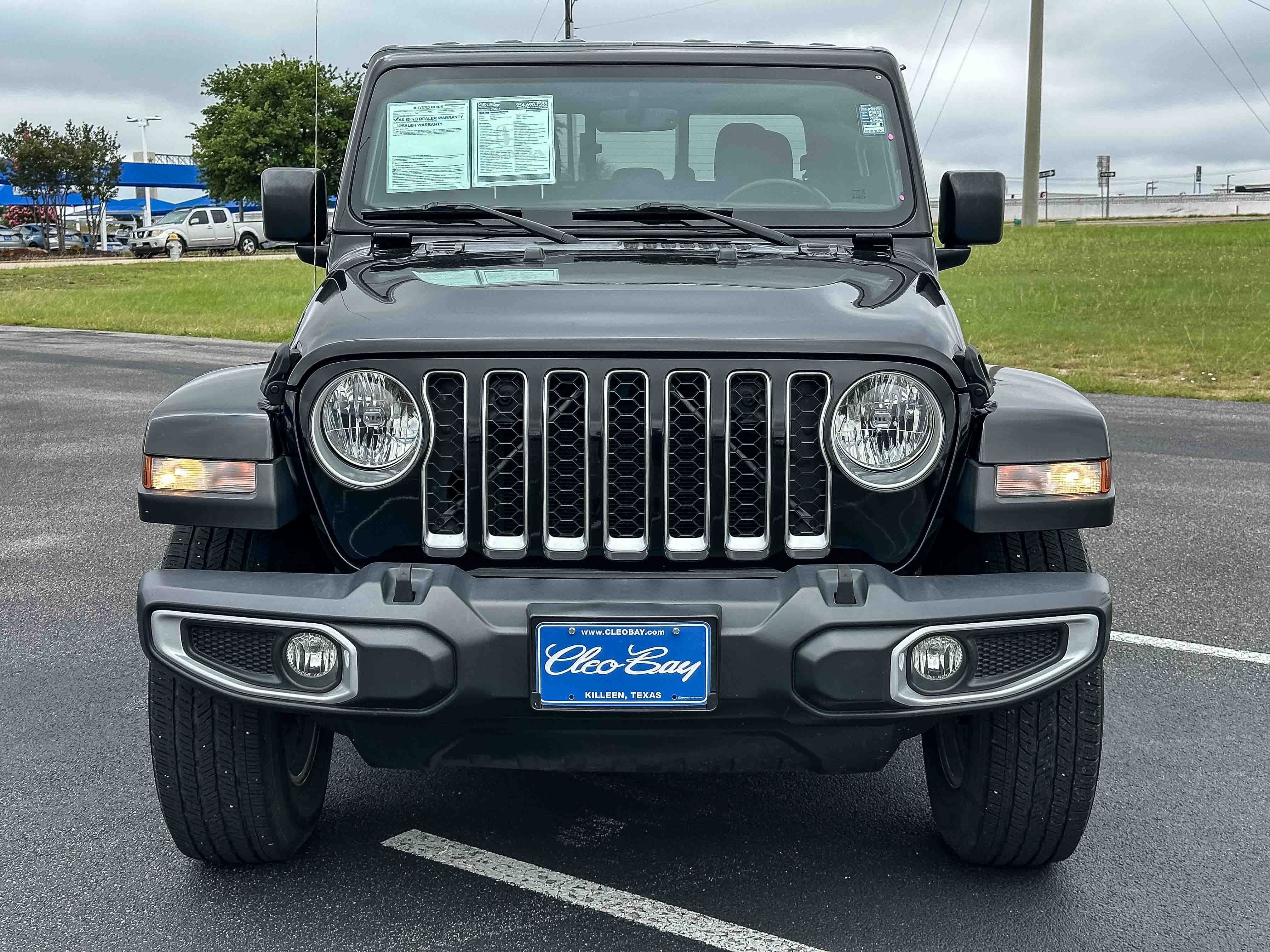 Used 2020 Jeep Gladiator Overland AWD/4WD image 11