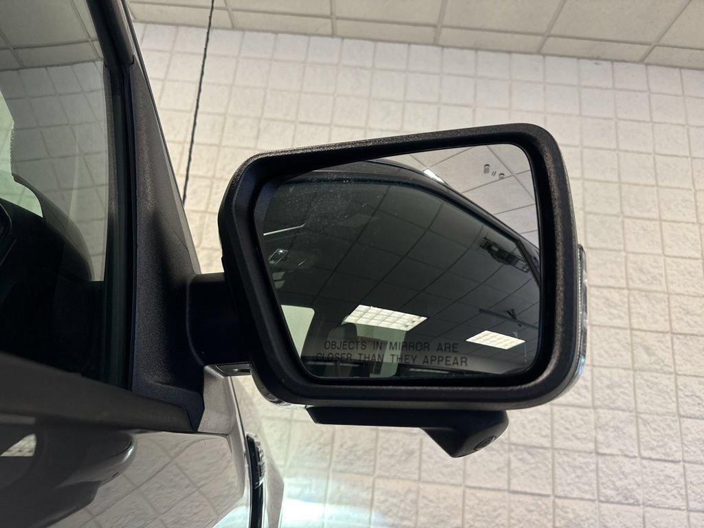 Used 2023 Ford F150 Lariat w/ Equipment Group 502A High AWD/4WD image 43