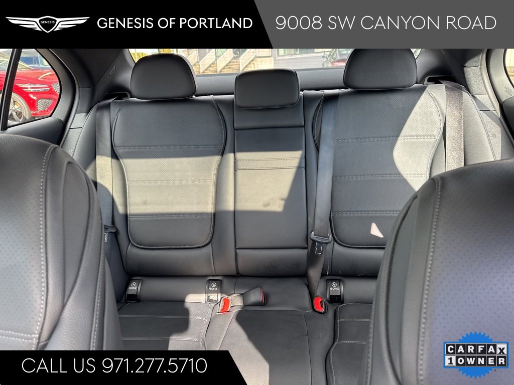 Used 2025 Mercedes-Benz C 300 4MATIC Sedan image 32