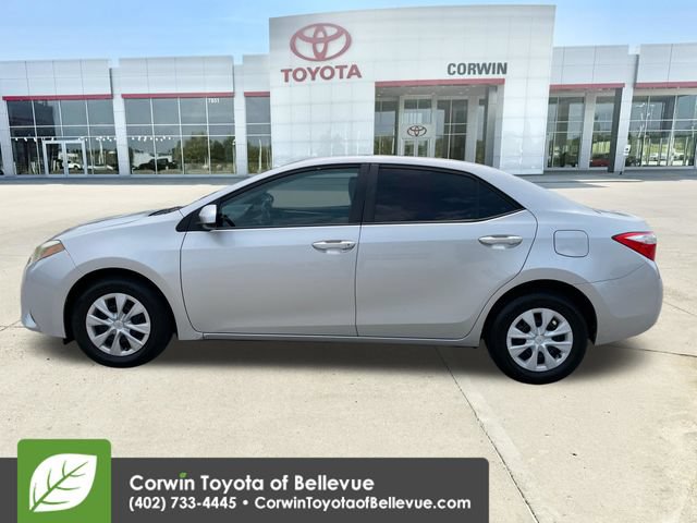 Used 2016 Toyota Corolla L FWD image 2