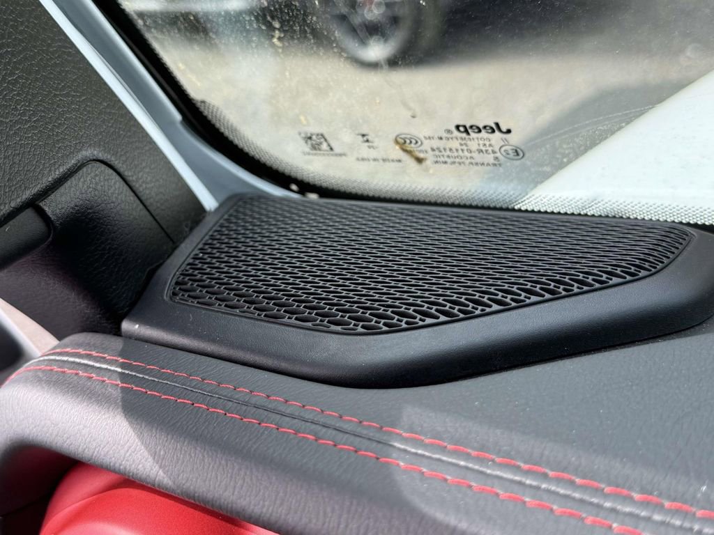 Used 2023 Jeep Gladiator Rubicon w/ LED Lighting Group image 30