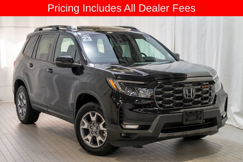 Used 2023 Honda Passport TrailSport image 1