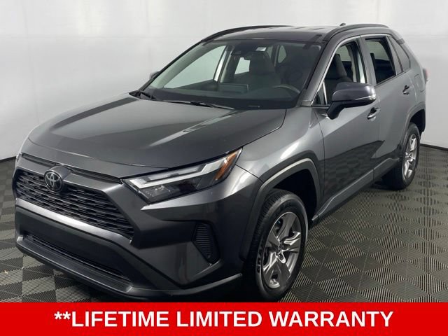 Used 2023 Toyota RAV4 XLE FWD image 3