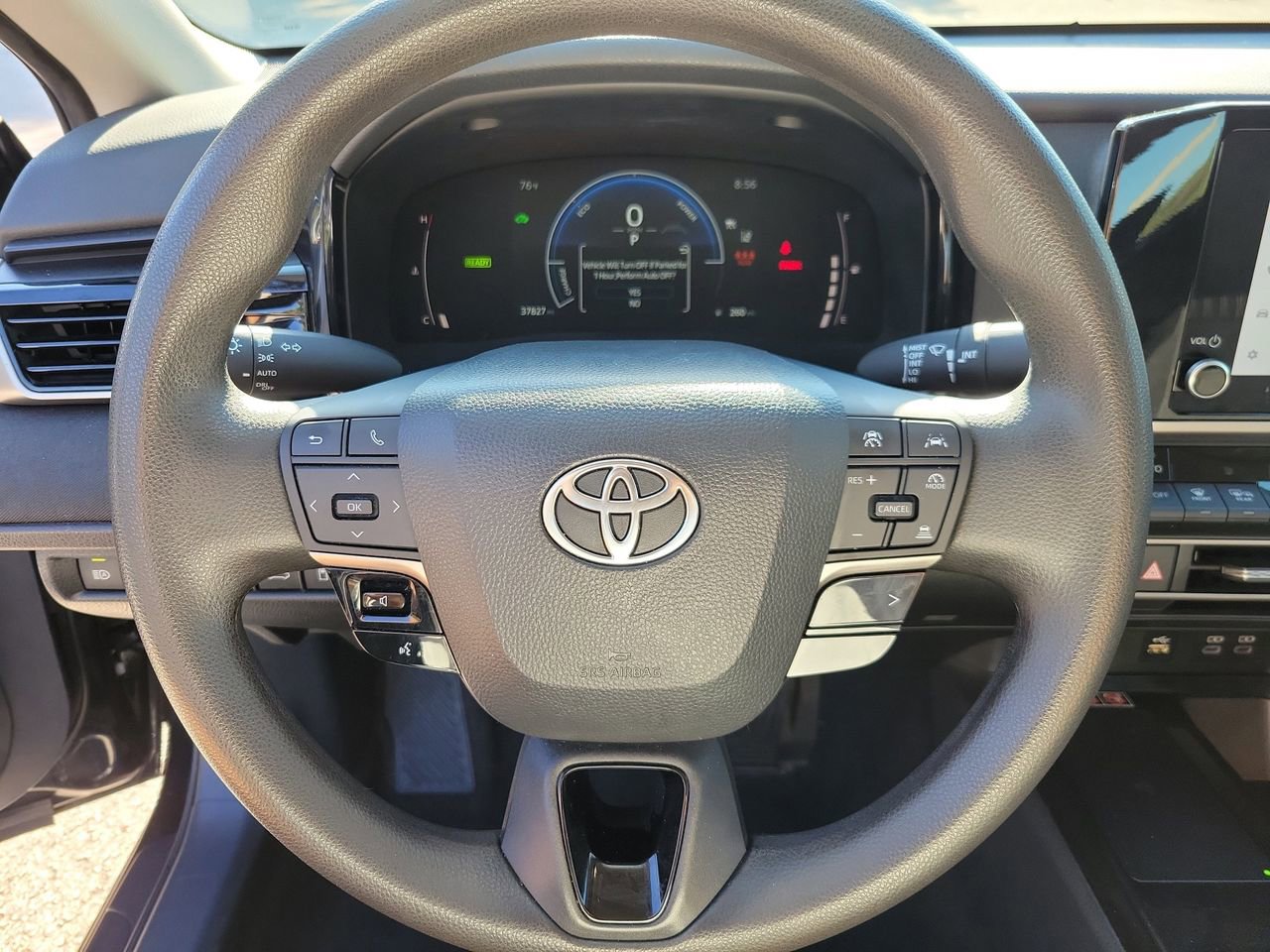Used 2025 Toyota Camry LE image 19