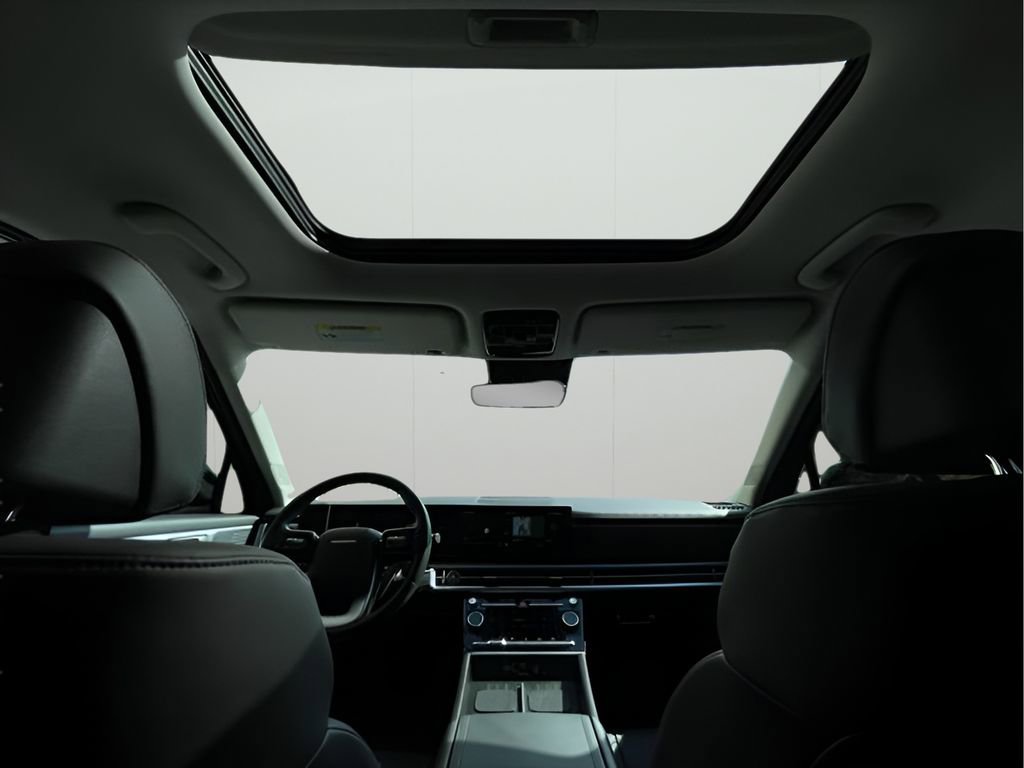 Used 2025 Hyundai Santa Fe XRT AWD/4WD image 18