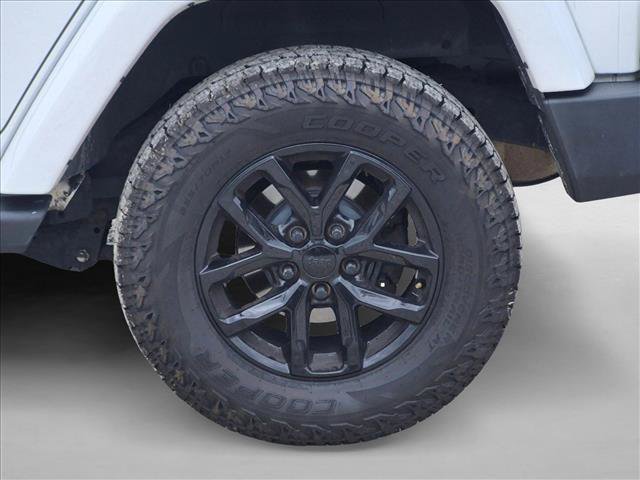 Used 2013 Jeep Wrangler Unlimited Sahara w/ Trailer Tow Group AWD/4WD image 14