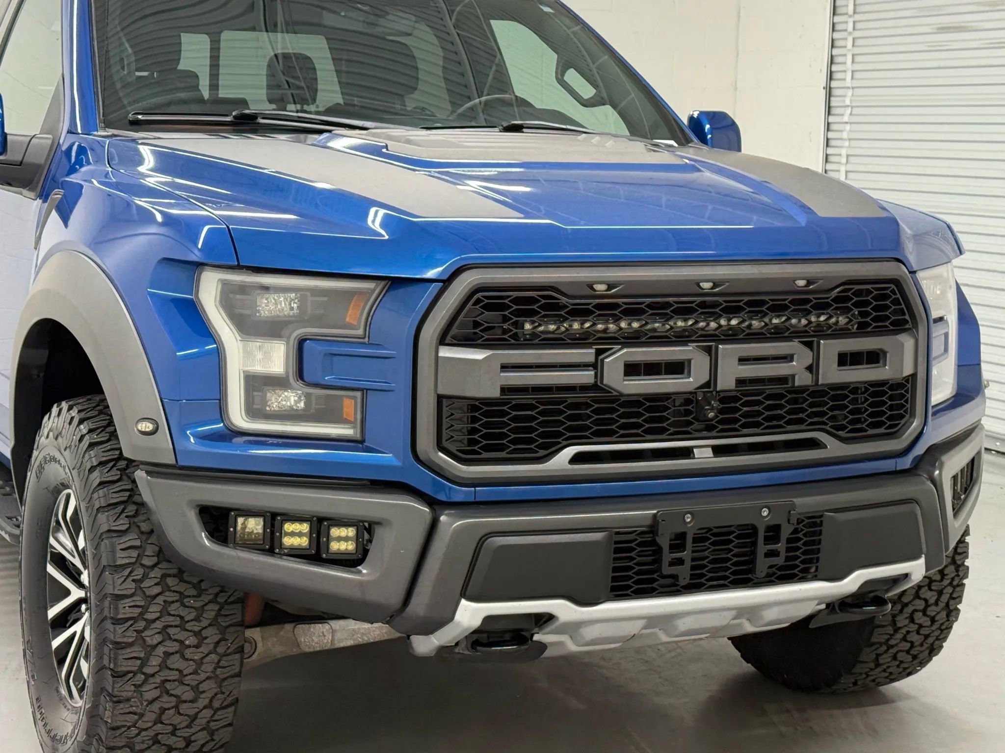 Used 2018 Ford F150 Raptor w/ Equipment Group 802A Luxury AWD/4WD image 9