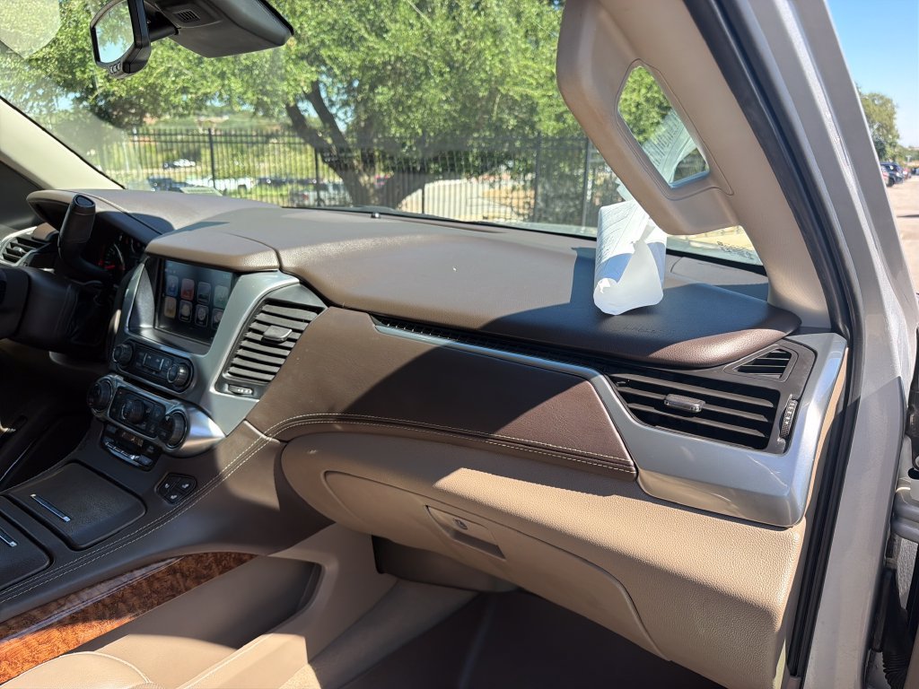 Used 2020 Chevrolet Suburban Premier RWD image 38