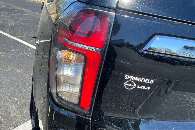 Used 2022 Chevrolet Suburban LT image 23