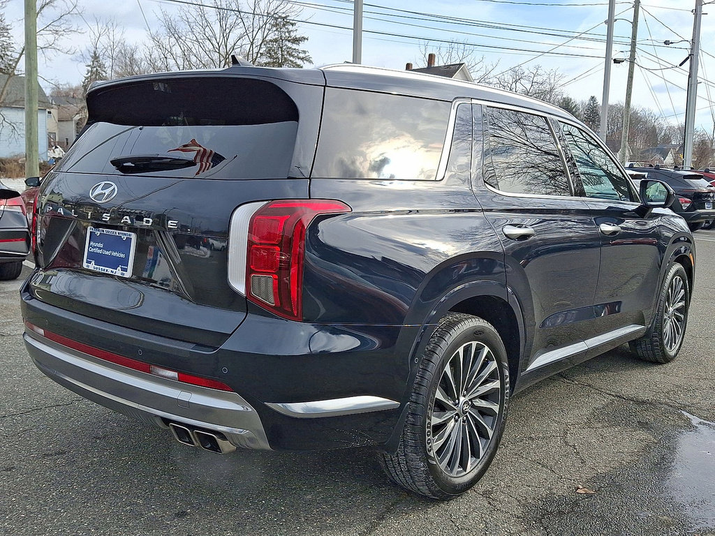 Used 2023 Hyundai Palisade Calligraphy w/ Winter Package image 25