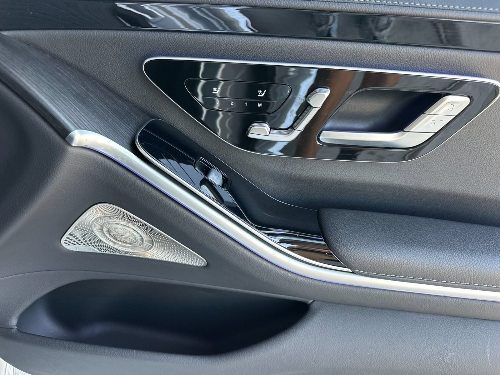 Certified 2022 Mercedes-Benz S 500 4MATIC image 19